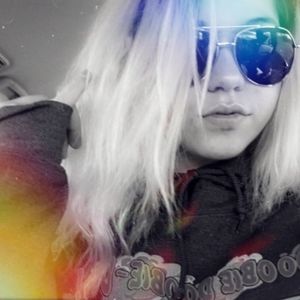 Meet your Posher, Ana